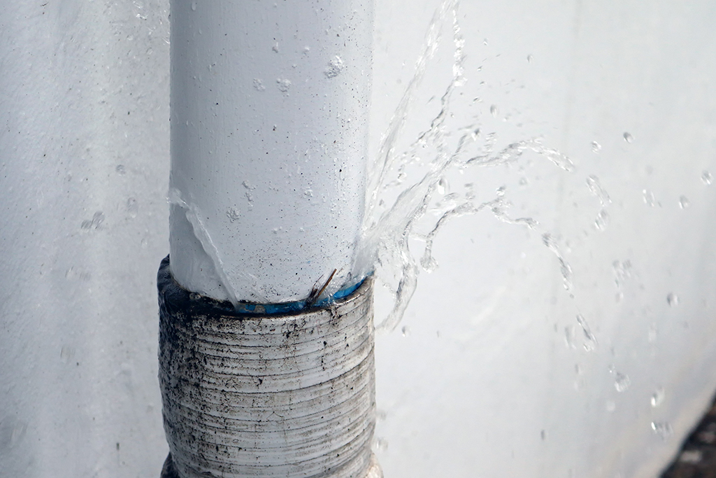 Plumber Tips On Common Causes Of Burst Water Pipes | Las Vegas, NV